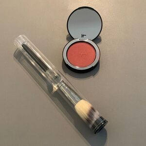 It BYE BYE BLUSH W/Brush